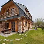 Comfortable With Terrace, Close To *